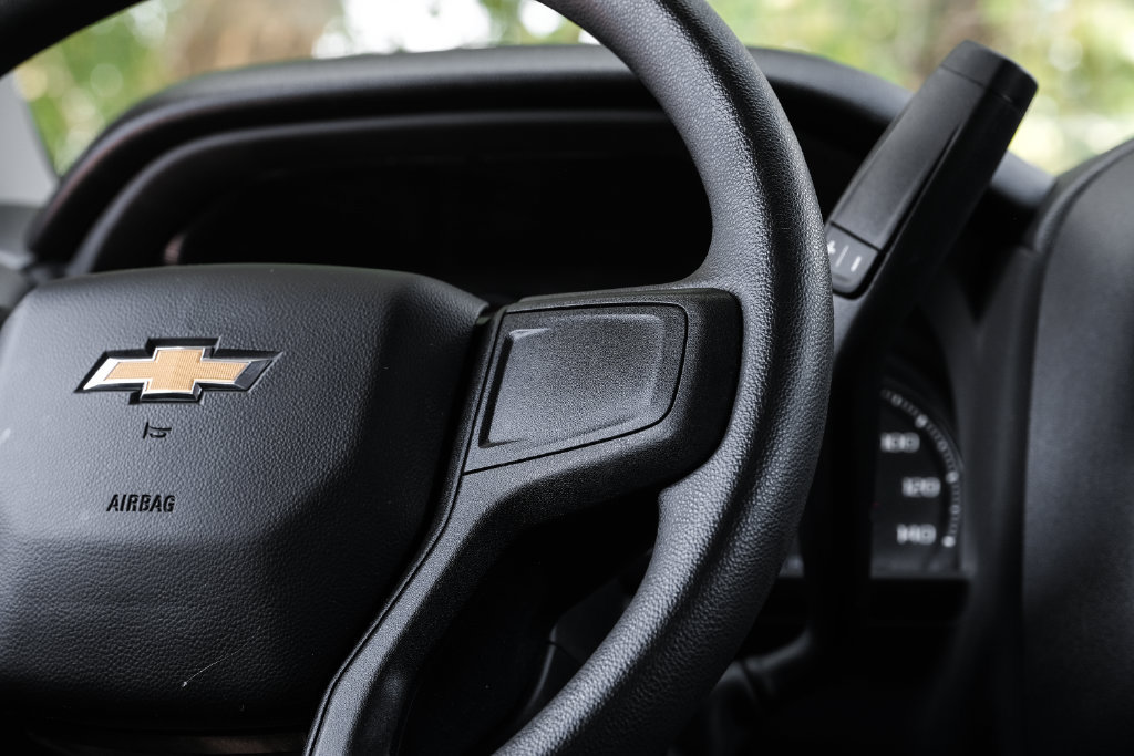 Used 2024 Chevrolet Silverado 1500 Custom RWD image 16