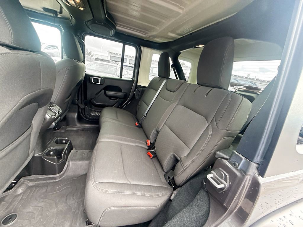 Used 2022 Jeep Wrangler Unlimited Sport AWD/4WD image 27