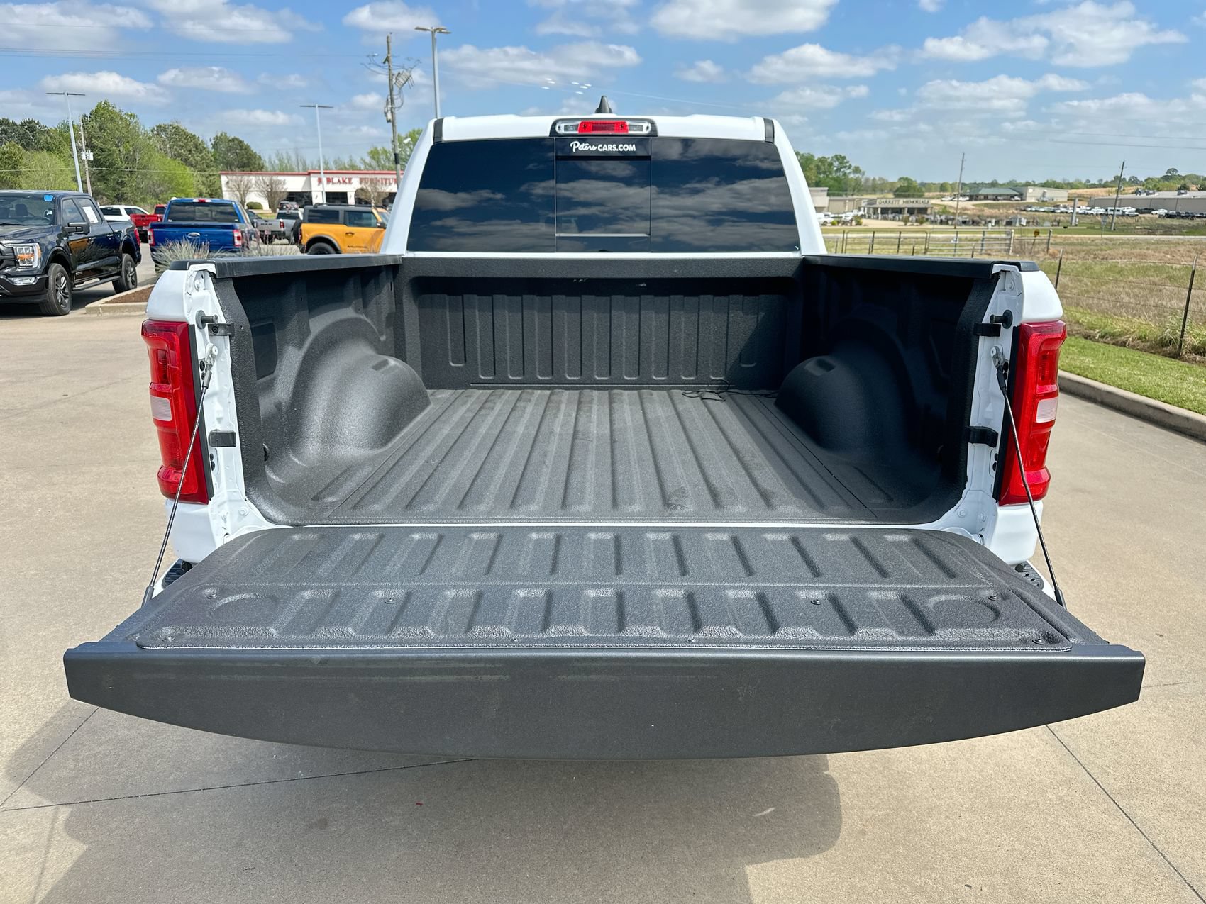 Used 2025 RAM 1500 Lone Star AWD/4WD image 23