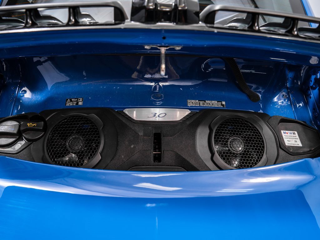 Used 2025 Porsche 911 Carrera image 35