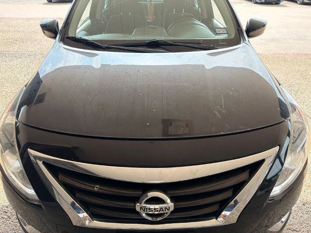Used 2019 Nissan Versa SV w/ SV Special Edition Package FWD image 3