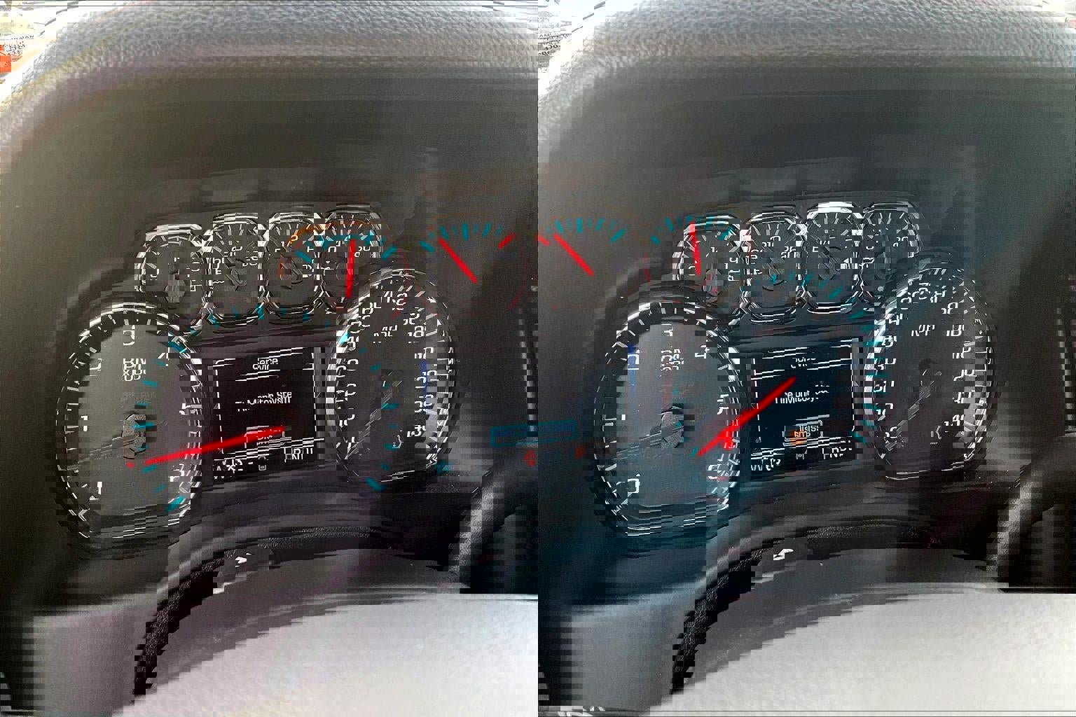 Used 2017 Chevrolet Tahoe LT image 18