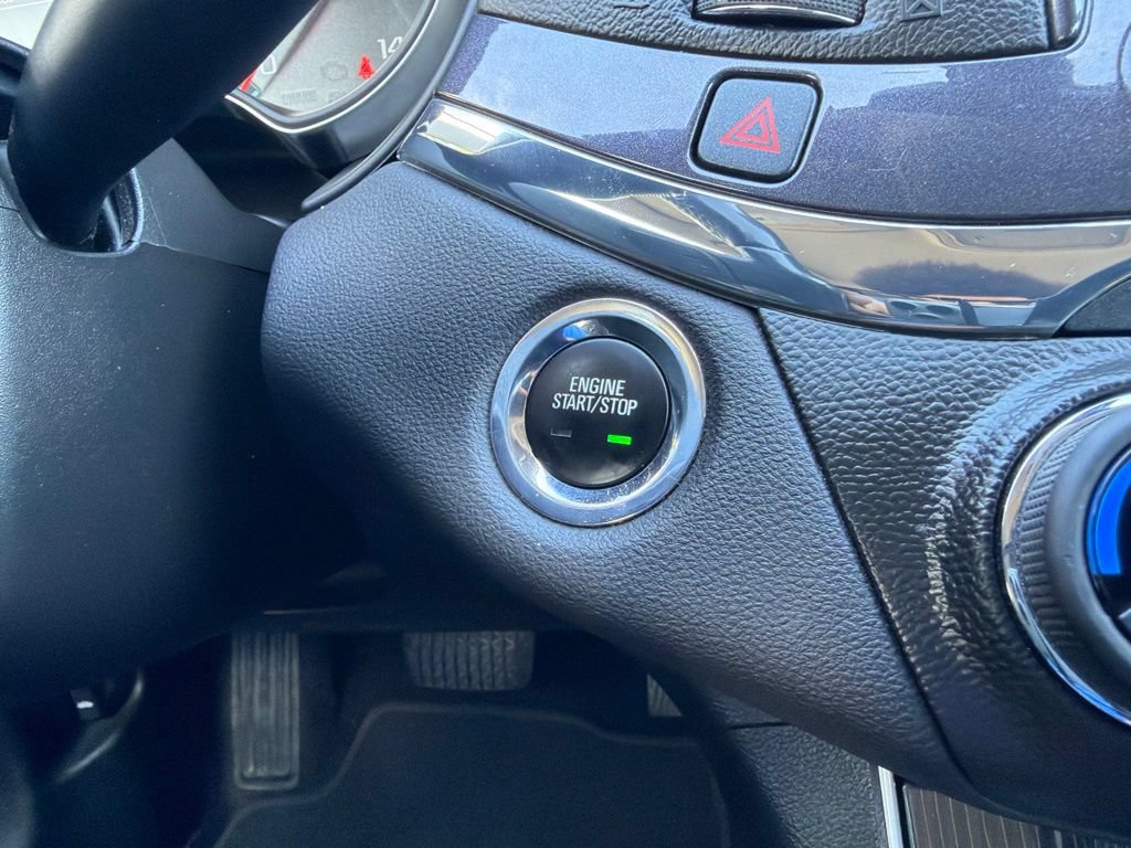 Used 2019 Chevrolet Impala Premier FWD image 14