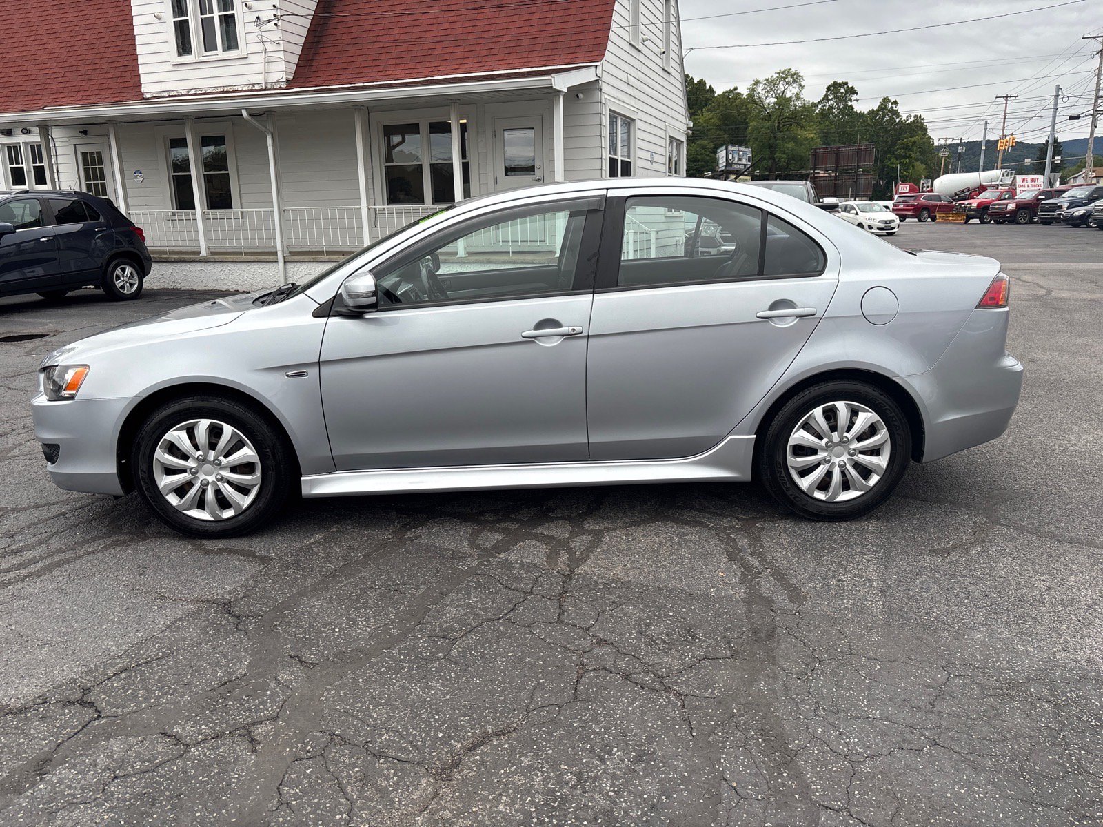 Used 2015 Mitsubishi Lancer ES FWD image 4