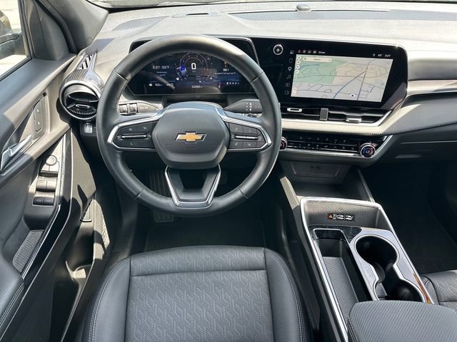 Used 2025 Chevrolet Equinox LT w/ Convenience Package II image 10
