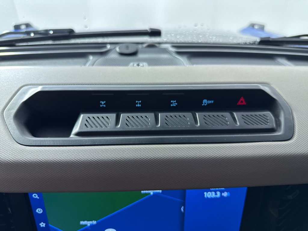 Used 2022 Ford Bronco Wildtrak AWD/4WD image 33