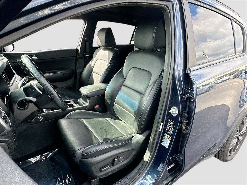 Certified 2022 Kia Sportage Nightfall Edition image 20