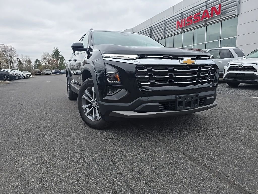 Used 2025 Chevrolet Equinox LT w/ Convenience Package II image 6