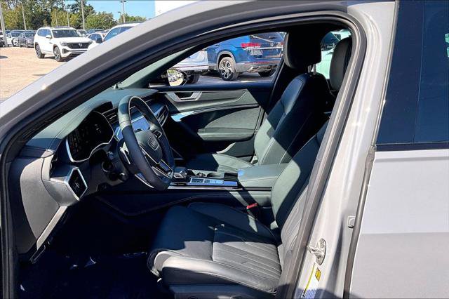 Used 2025 Audi RS 6 performance AWD/4WD image 21