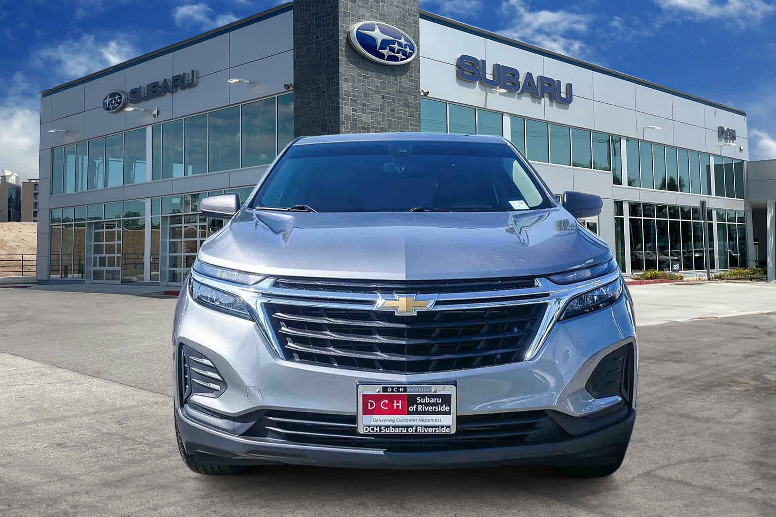 Used 2024 Chevrolet Equinox LS FWD image 2