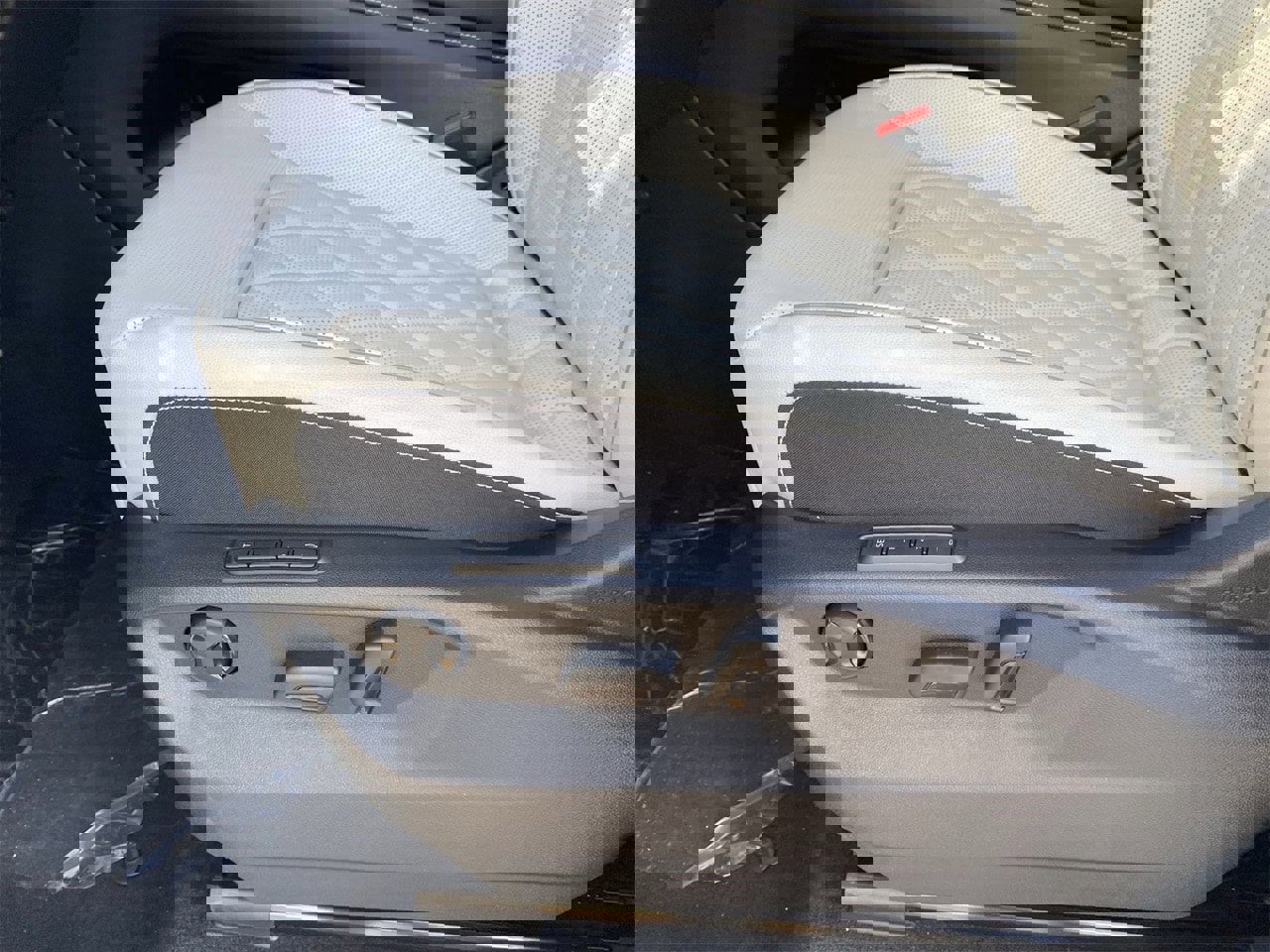 New 2026 Volkswagen Atlas Cross Sport SEL Premium R-Line image 16