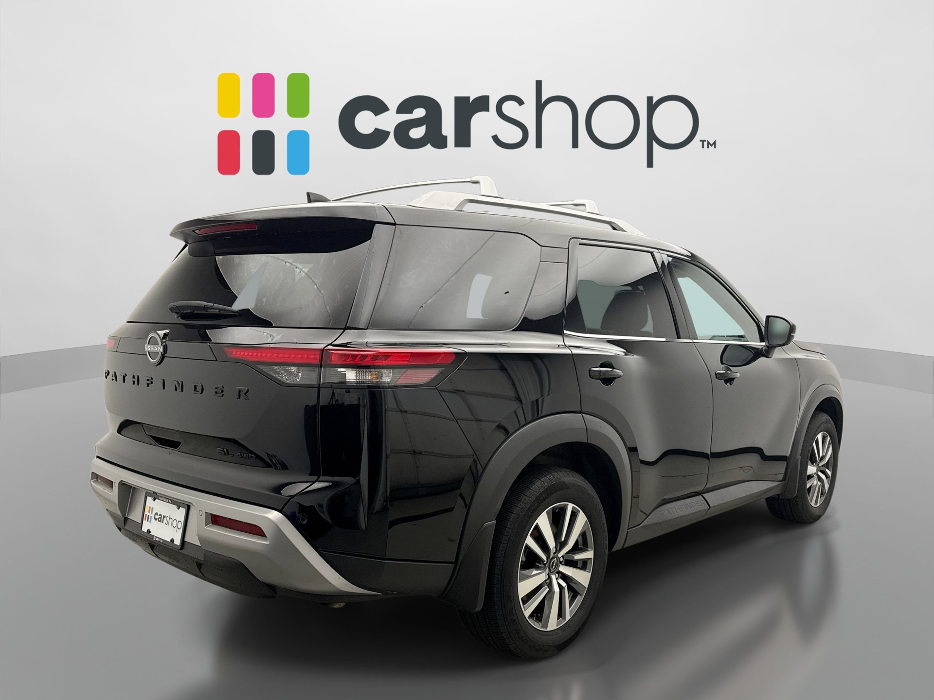 Used 2024 Nissan Pathfinder SL w/ Black Appearance Package AWD/4WD image 5