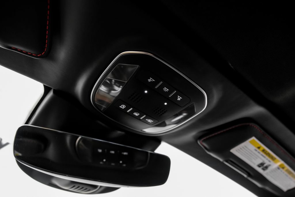 Used 2023 Ferrari F8 Tributo RWD image 42