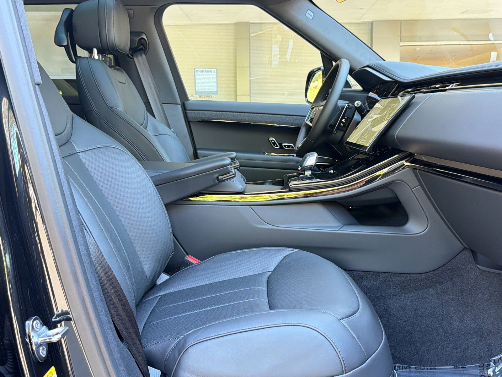 New 2026 Land Rover Range Rover Sport Dynamic SE image 31