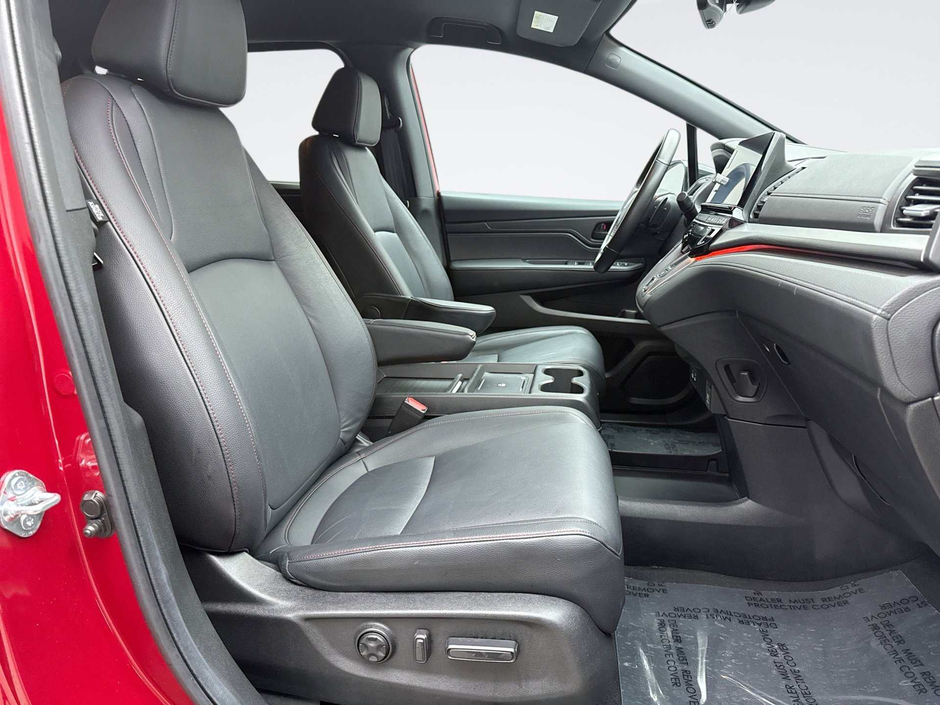 Used 2025 Honda Odyssey Sport-L image 17