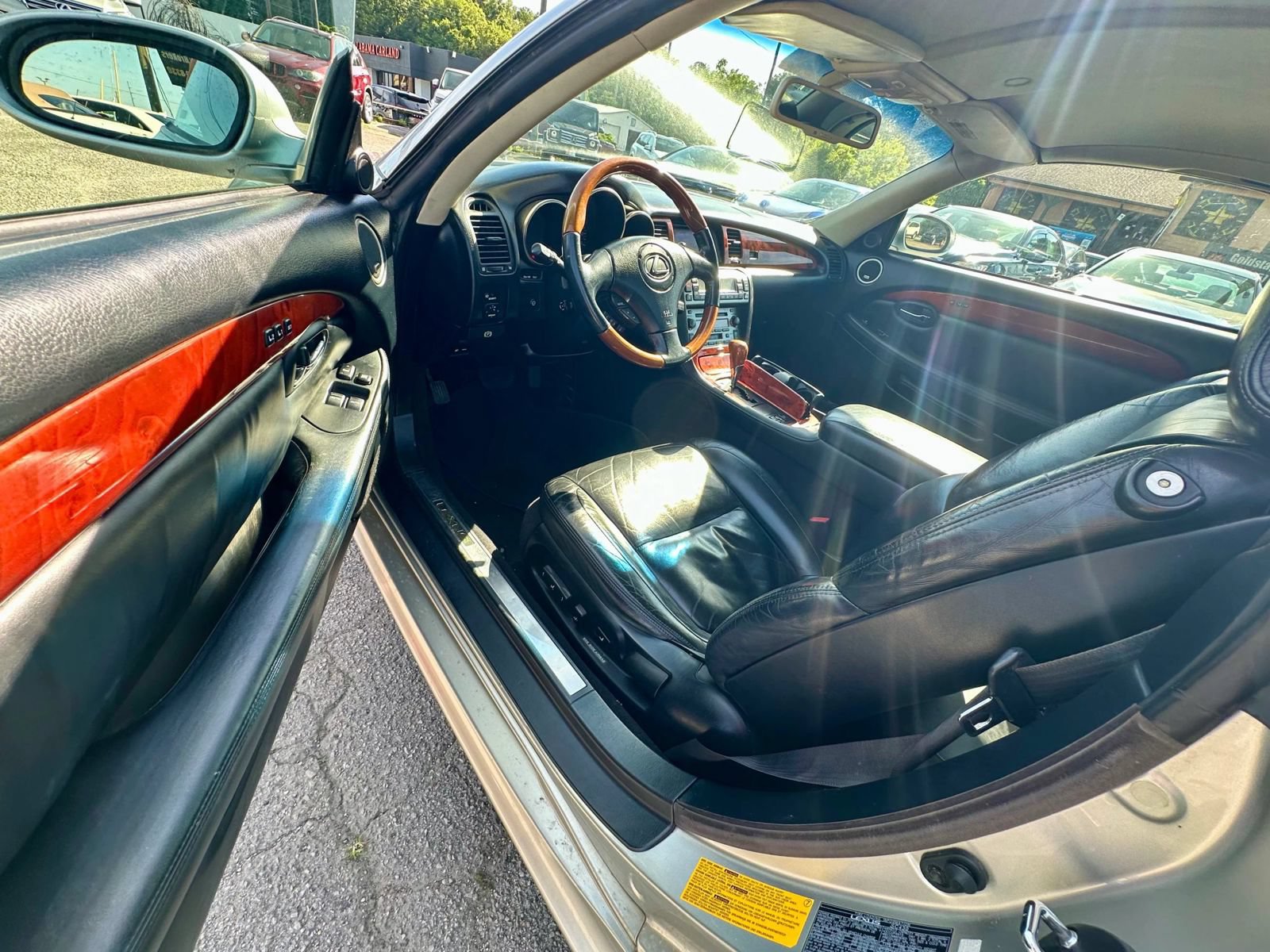 Used 2002 Lexus SC 430 Convertible RWD image 5