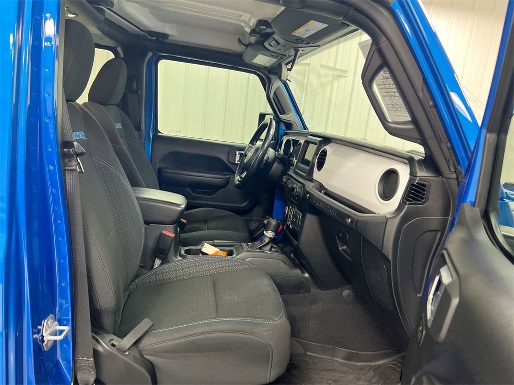 Used 2021 Jeep Wrangler Unlimited Islander image 21