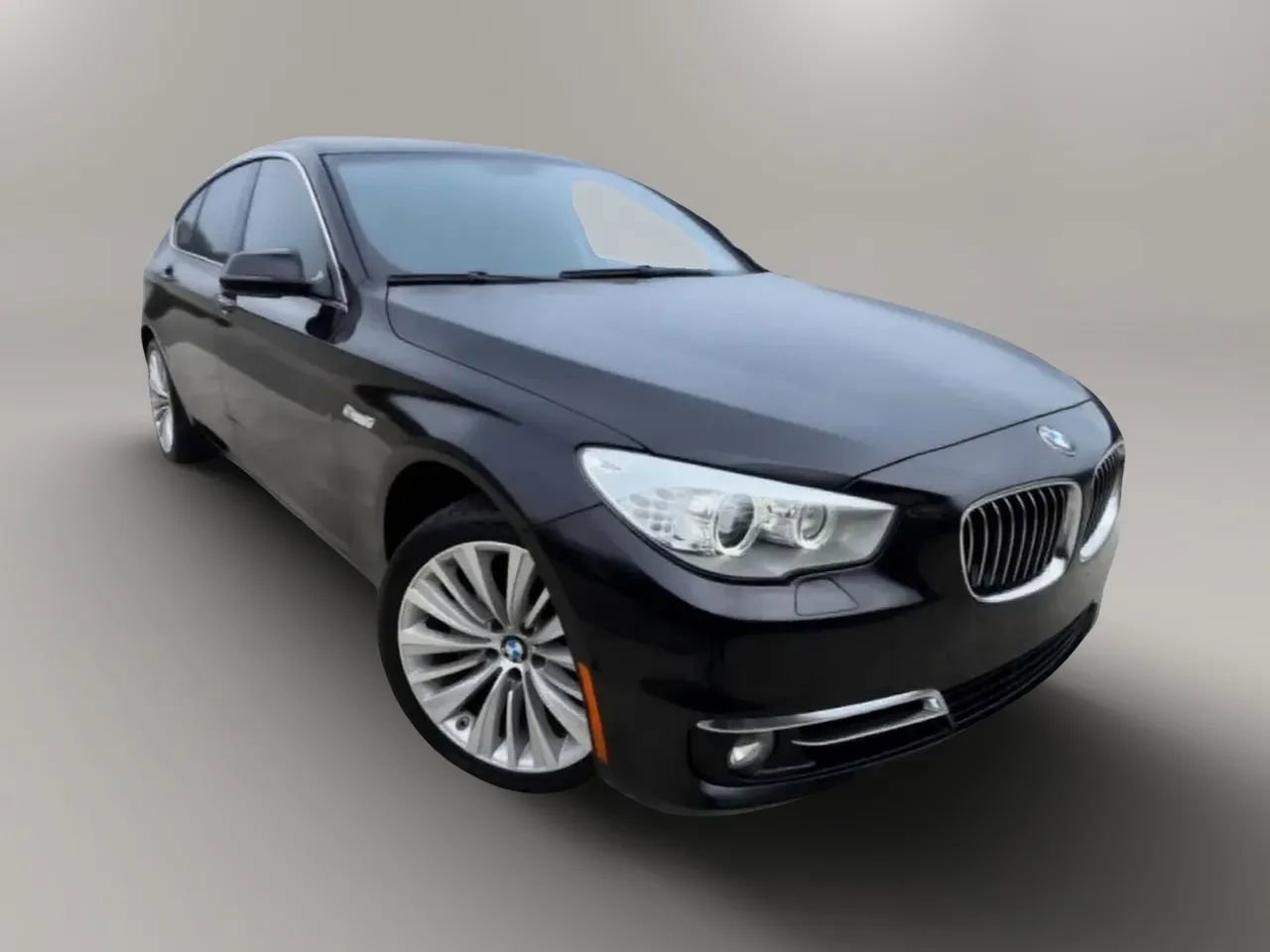Used 2016 BMW 535i Gran Turismo RWD image 3