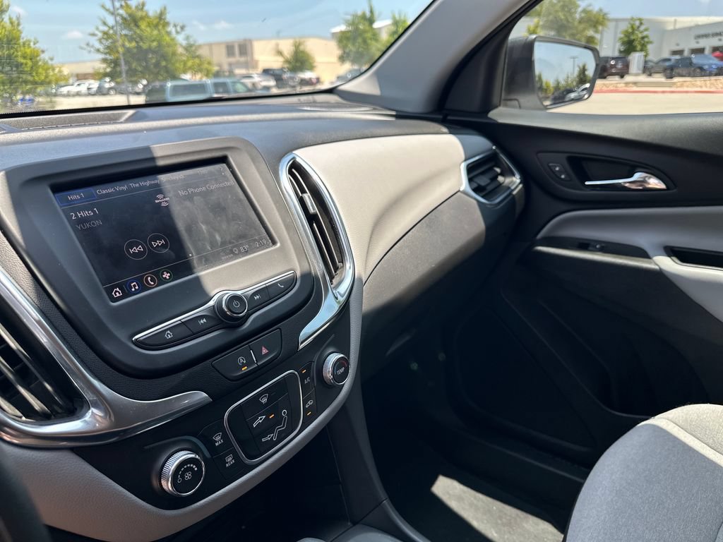 Used 2024 Chevrolet Equinox LS w/ LS Convenience Package FWD image 25
