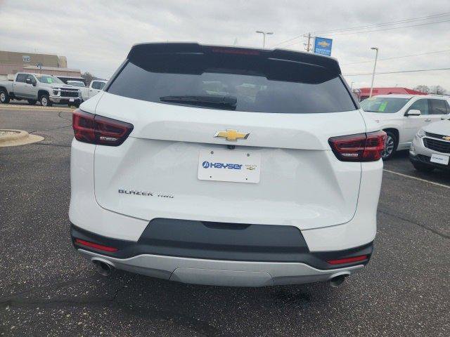 New 2024 Chevrolet Blazer LT image 3