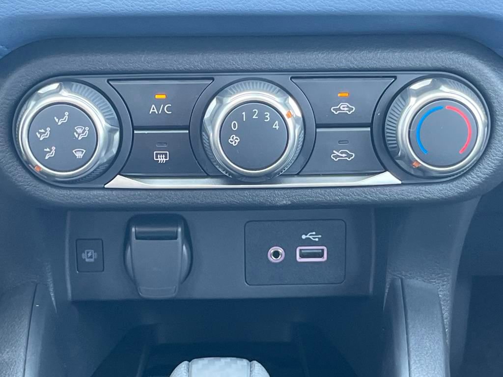 New 2025 Nissan Versa SV w/ Trunk Package image 25