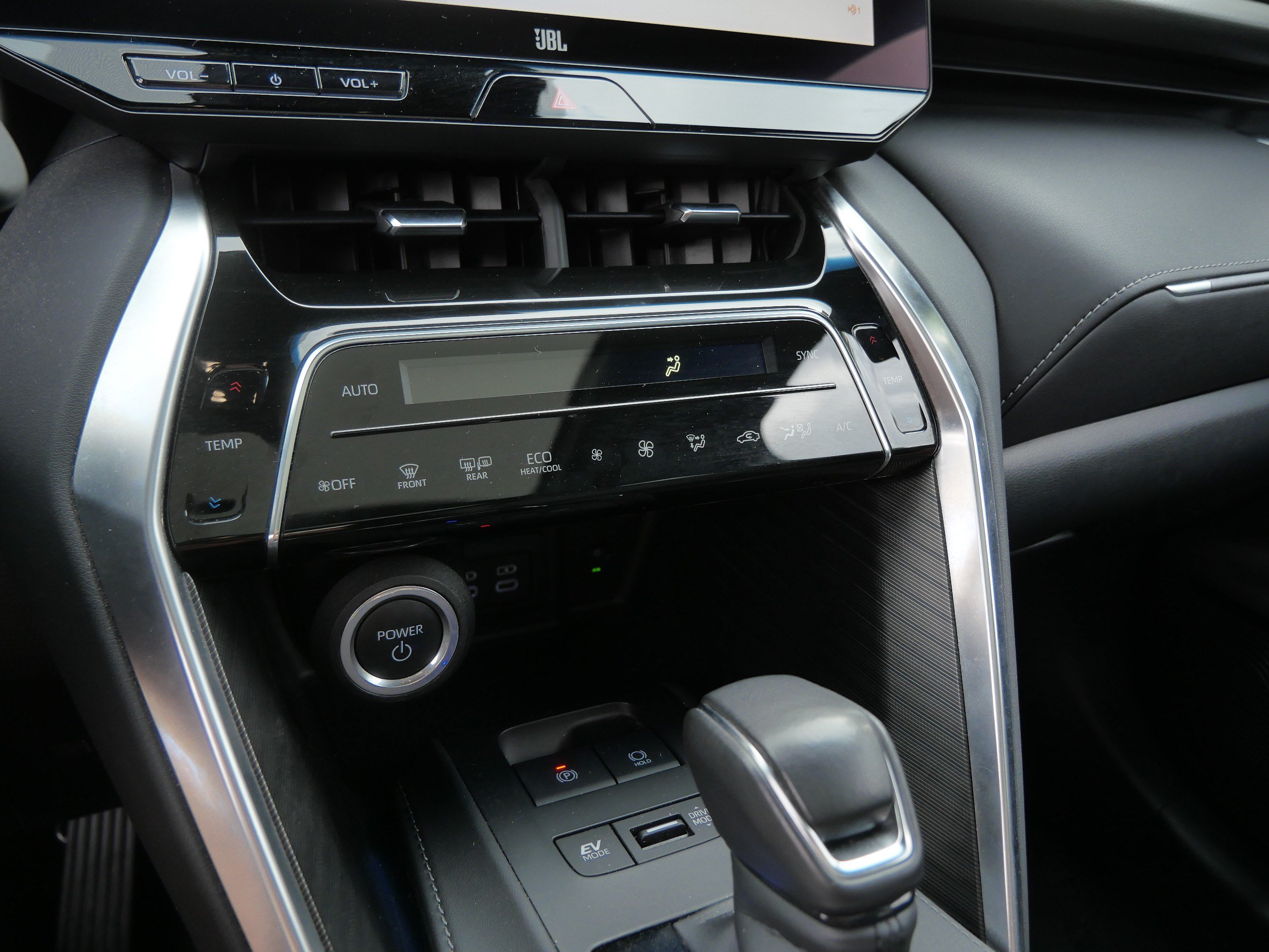 Certified 2023 Toyota Venza Limited AWD/4WD image 24