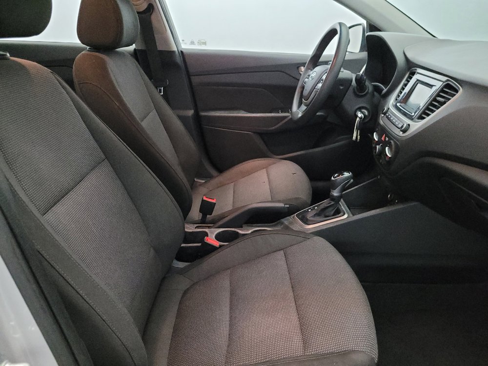 Used 2020 Hyundai Accent SE FWD image 21