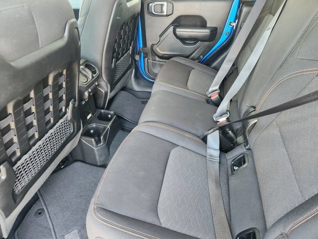 Used 2023 Jeep Gladiator Mojave AWD/4WD image 31