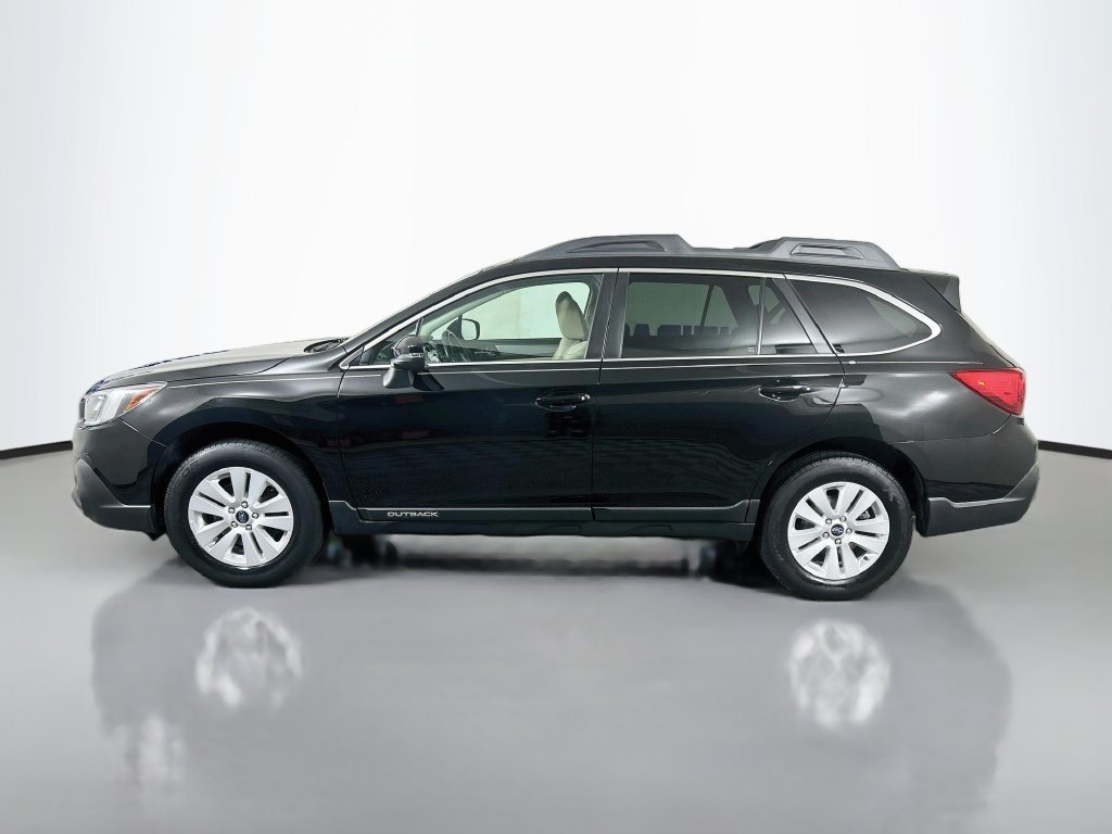 Used 2019 Subaru Outback 2.5i Premium AWD/4WD image 5
