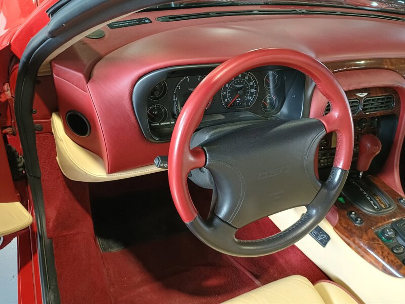 Used 1997 Aston Martin DB7 Volante RWD image 17