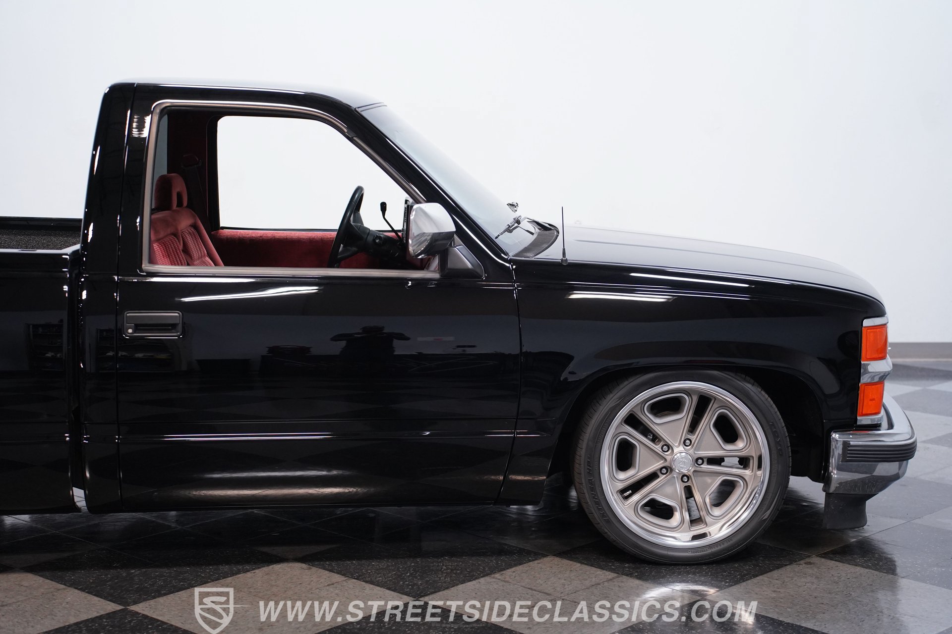 Used 1994 Chevrolet Silverado 1500 2WD Regular Cab image 25