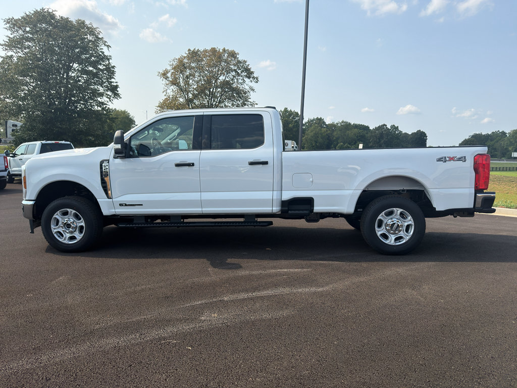 New 2026 Ford F250 XLT AWD/4WD image 8