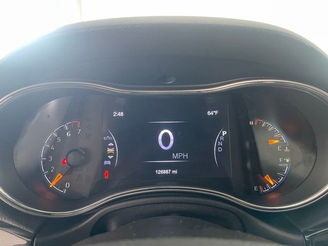 Used 2017 Jeep Grand Cherokee Trailhawk w/ Trailhawk Luxury Group AWD/4WD image 40