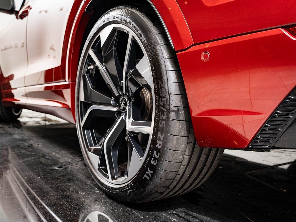 Certified 2024 Audi RS Q8 image 55