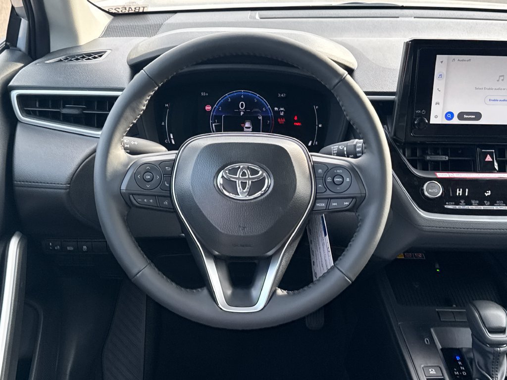New 2026 Toyota Corolla Cross LE w/ Moonroof Package AWD/4WD image 12