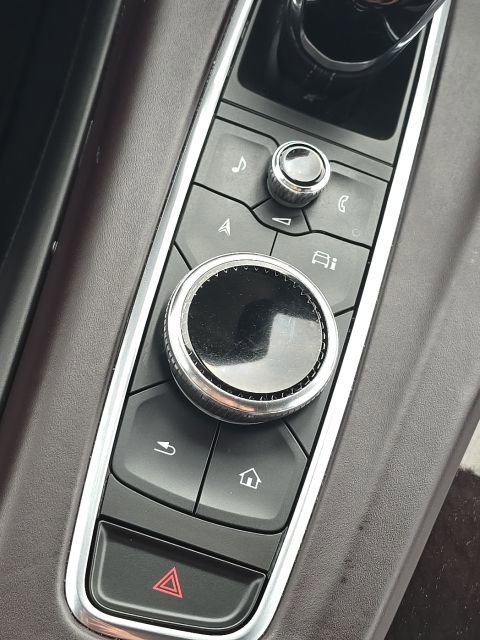 Used 2021 Cadillac Escalade Sport Platinum image 41