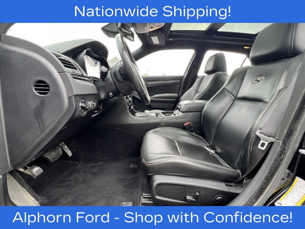 Used 2023 Chrysler 300 S w/ Comfort Group RWD image 31
