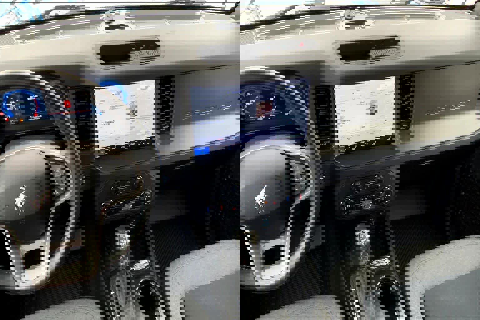 Used 2025 Ford Bronco Big Bend image 7