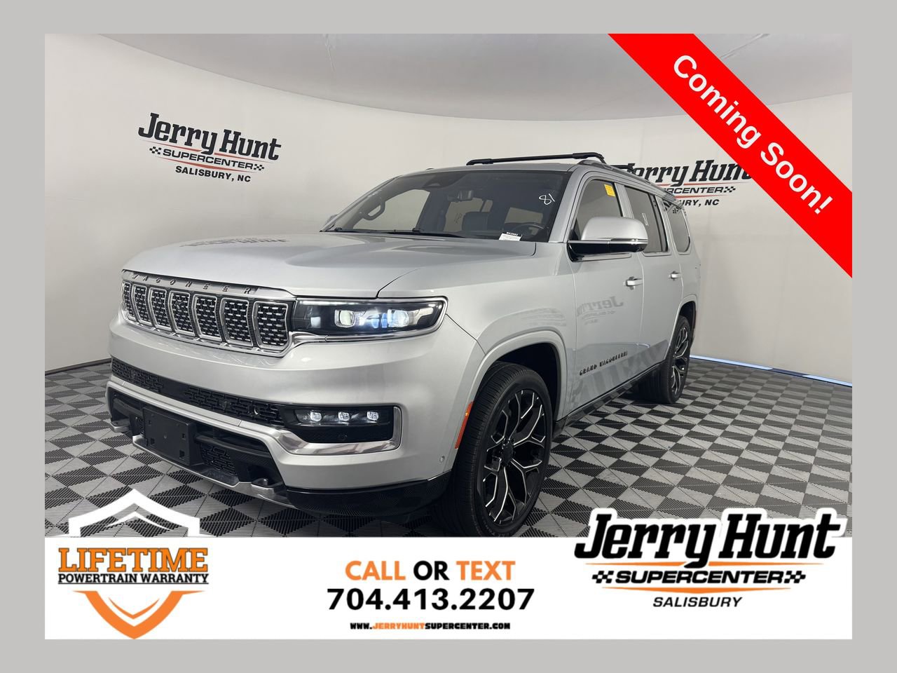 Used 2022 Jeep Grand Wagoneer Series III w/ Rear Seat Video Group 1