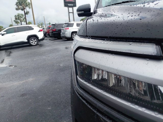 Used 2022 Ford Expedition XLT AWD/4WD image 6