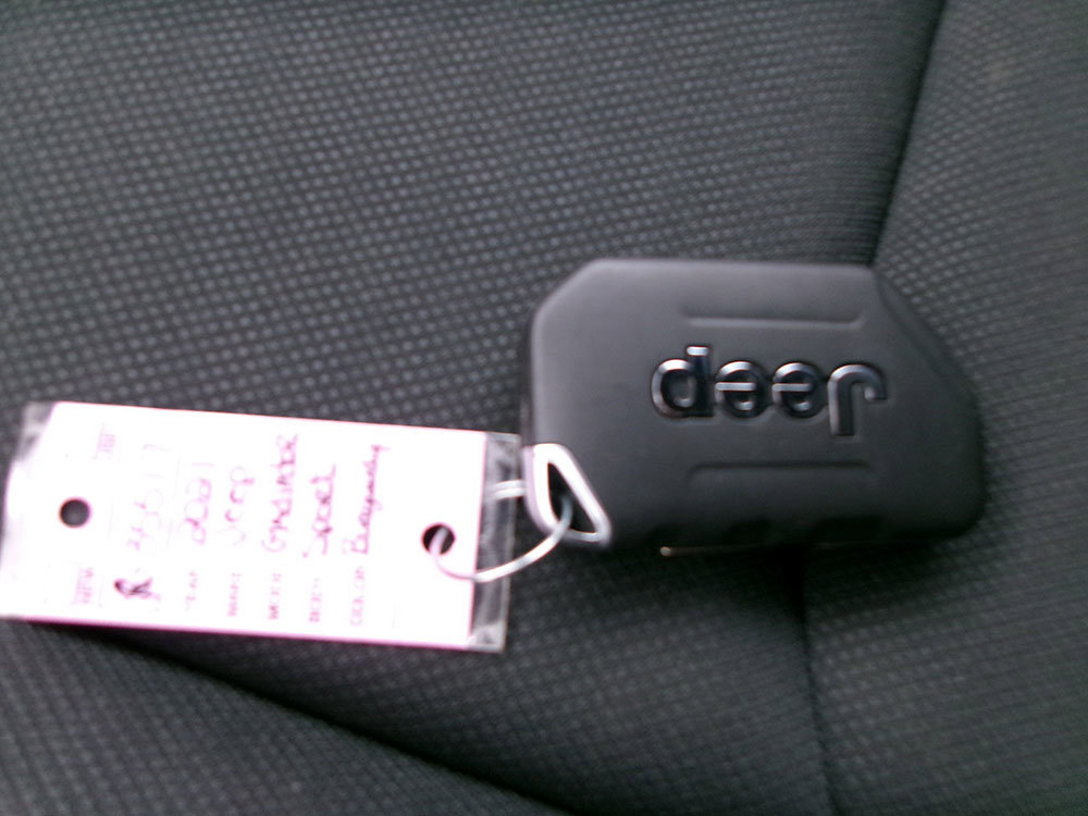 Used 2021 Jeep Gladiator Sport AWD/4WD image 16