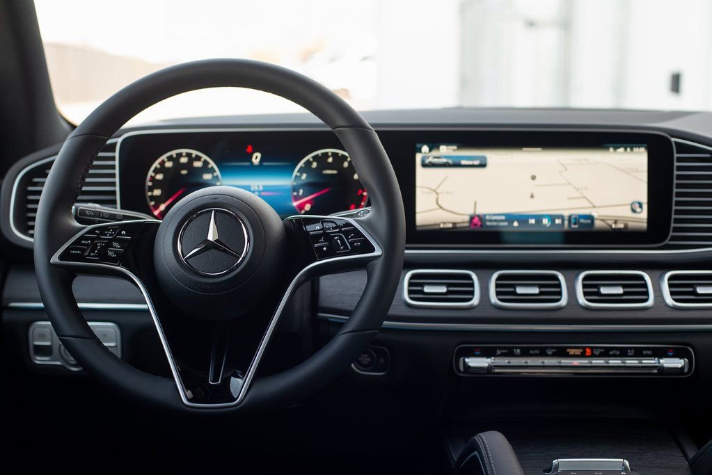 Used 2025 Mercedes-Benz GLE 450 4MATIC image 33