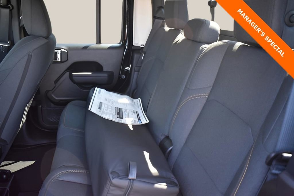 New 2025 Jeep Gladiator Sport image 12