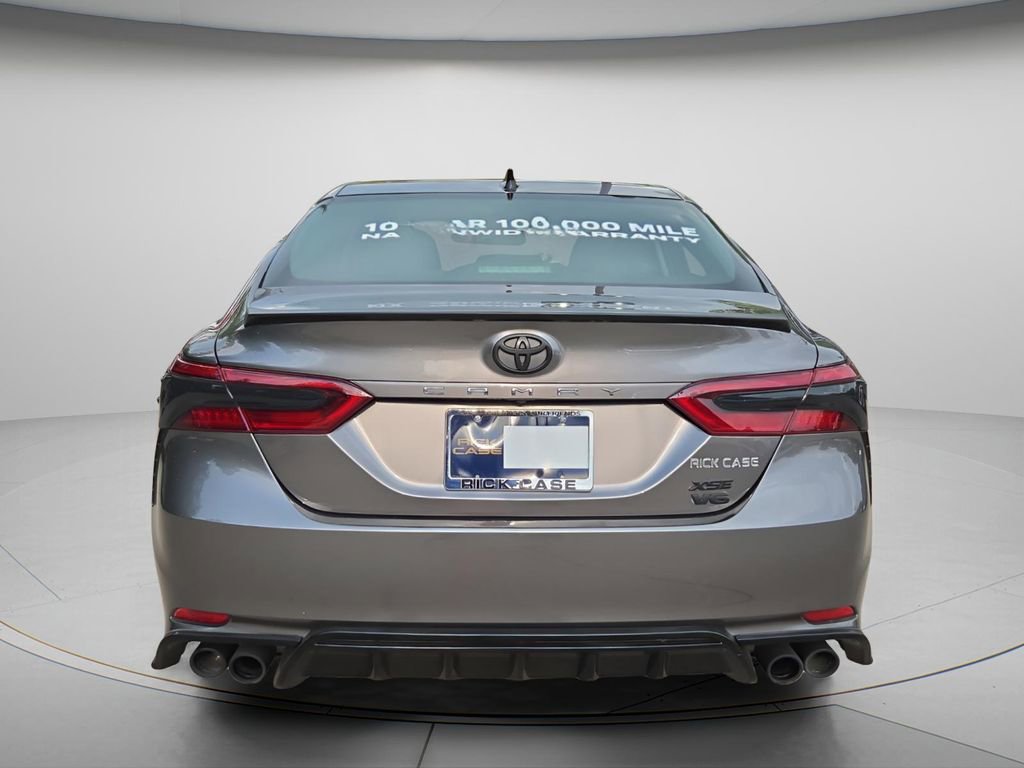 Used 2021 Toyota Camry XSE FWD image 5