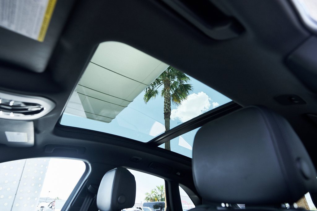 Used 2024 Porsche Macan image 33