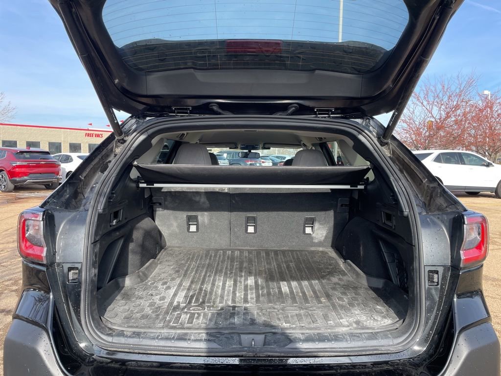 Used 2024 Subaru Outback Premium image 13