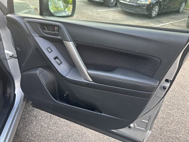 Used 2018 Subaru Forester 2.5i Premium w/ All-Weather Package image 19