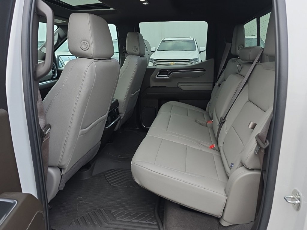 Certified 2024 Chevrolet Silverado 1500 LTZ w/ LTZ Premium Package image 22