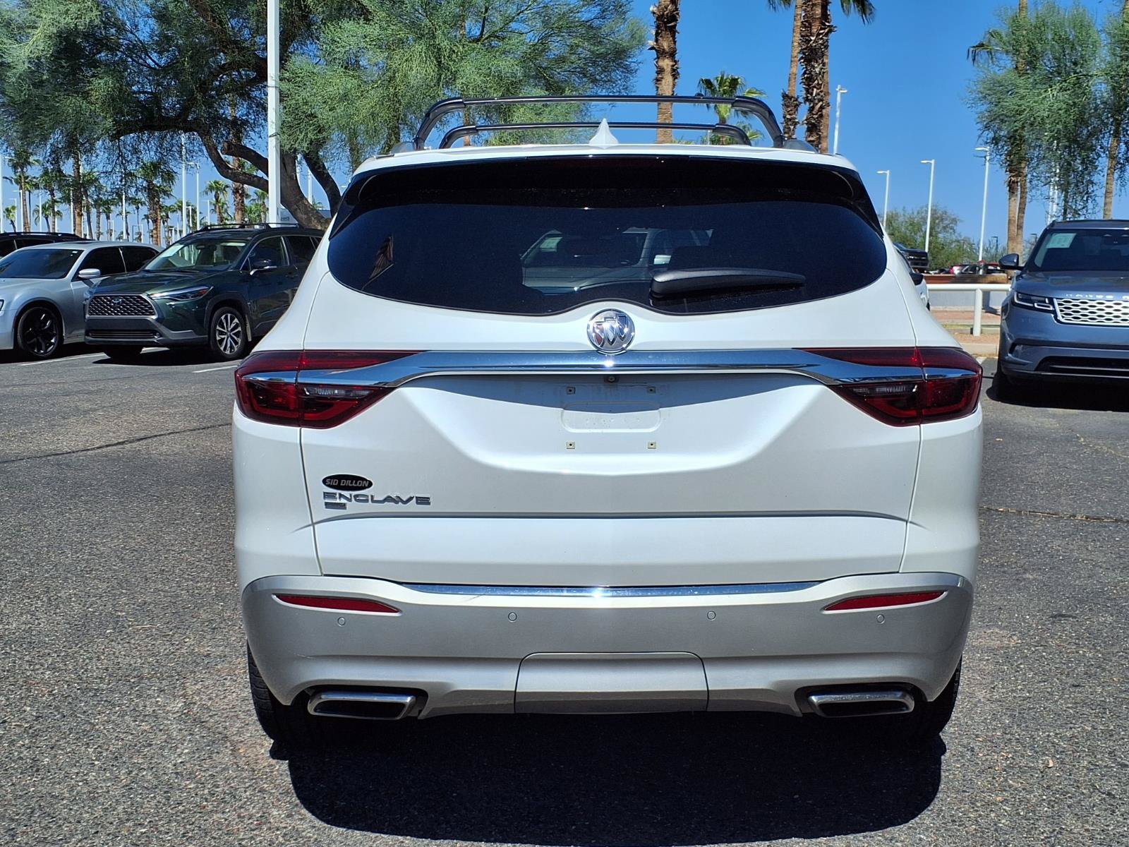 Used 2021 Buick Enclave Essence w/ Sound and Sites Package AWD/4WD image 6