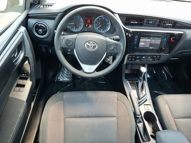 Used 2019 Toyota Corolla LE FWD image 12